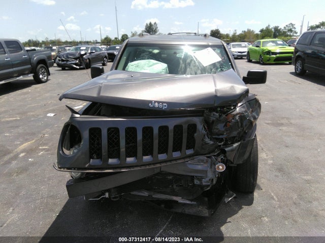 1C4NJPFAXGD732652 Jeep Patriot High Altitude Edition