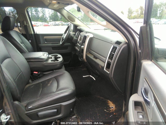 1C6RR7GG1HS807367 RAM 1500 Slt