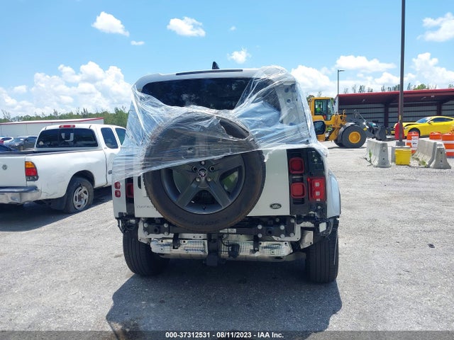 2022 Land Rover Defender, VIN: SALEP7RU9N2090527