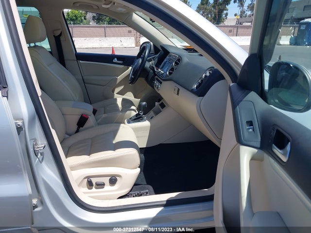 2013 VOLKSWAGEN TIGUAN SEL VIN: WVGAV7AX0DW544474