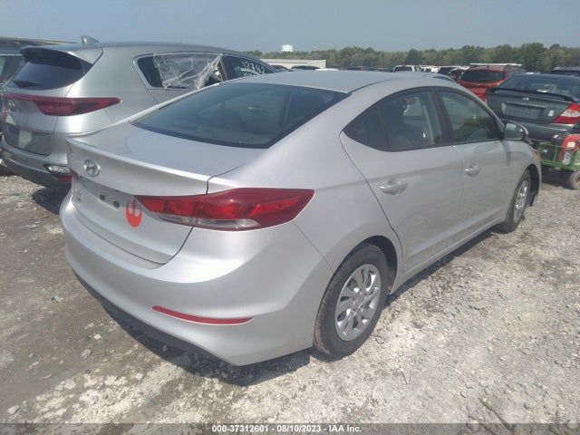 2018 HYUNDAI ELANTRA SE VIN: KMHD74LF9JU523351