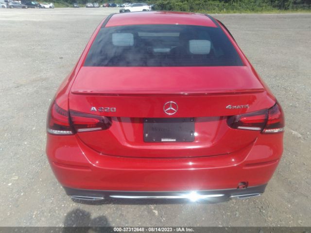 WDD3G4FB3KW019771 Mercedes-Benz A-class A 220
