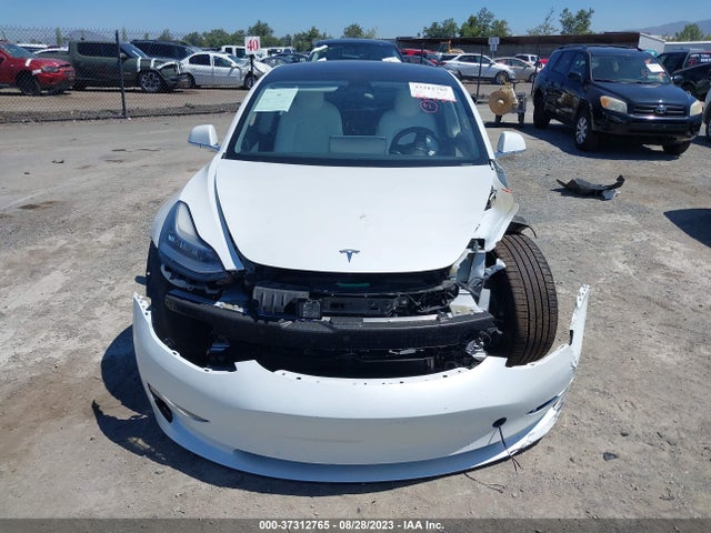 Tesla Model 3 Standard Range 2020 5YJ3E1EA9LF717993 Image 4