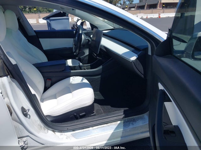 Tesla Model 3 Long Range 2020 5YJ3E1EB5LF742317 Image 12