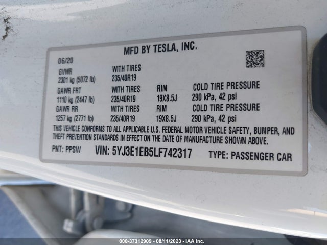 Tesla Model 3 Long Range 2020 5YJ3E1EB5LF742317 Image 16