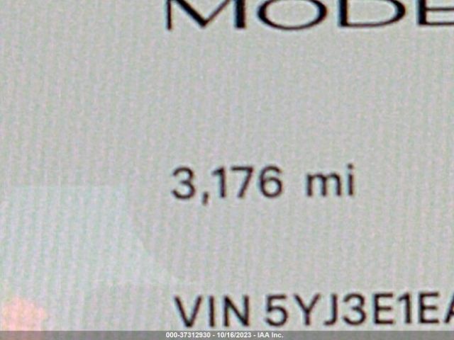 5YJ3E1EA5PF564664 Tesla MODEL 3