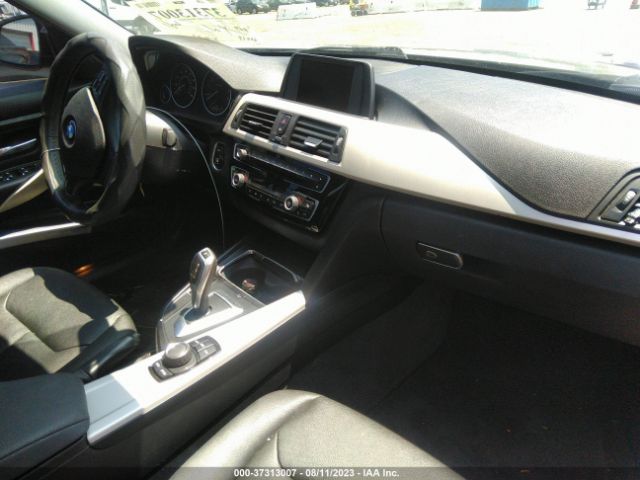 WBA8A9C51JAH14274 BMW 3 Series 320i