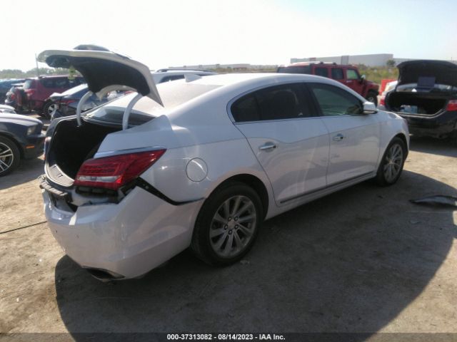 1G4GB5G35GF188958 Buick Lacrosse Leather