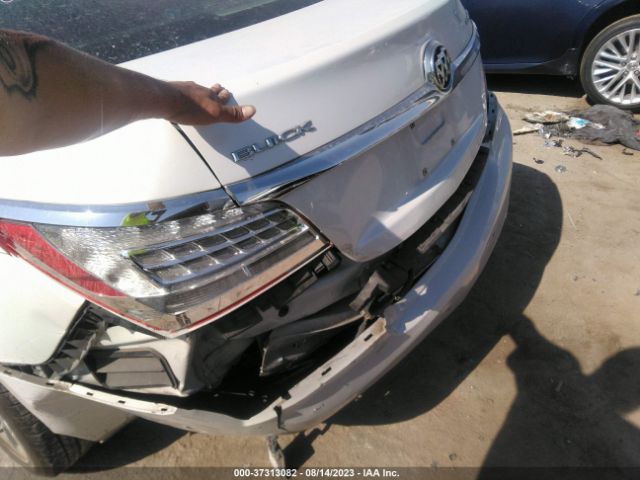 1G4GB5G35GF188958 Buick Lacrosse Leather