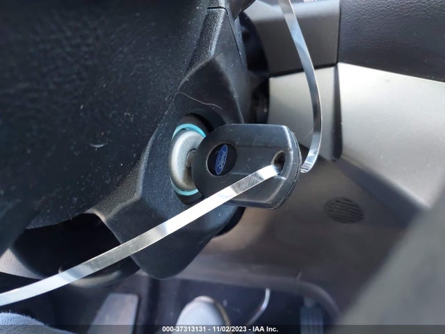 Ford ESCAPE SE 2017 1FMCU9G90HUE11778 Image 11