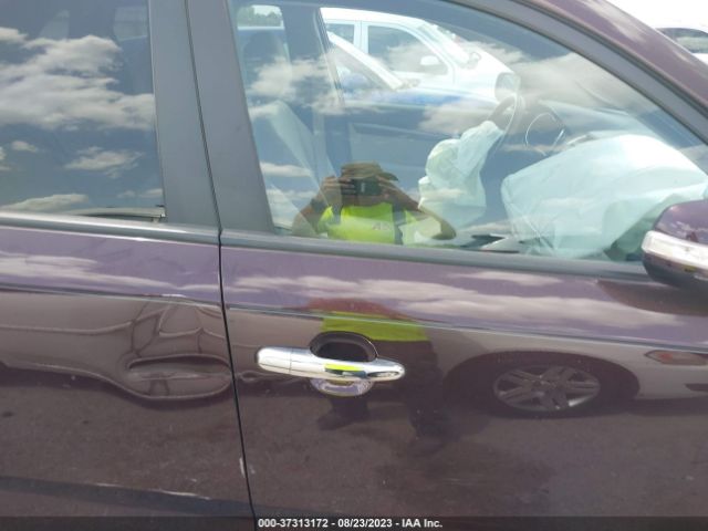 5XYKT3A6XEG478593 KIA SORENTO LX