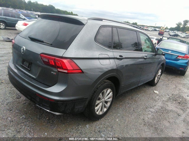 2018 VOLKSWAGEN TIGUAN S VIN: 3VV1B7AX0JM120853