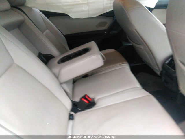 2018 VOLKSWAGEN TIGUAN S VIN: 3VV1B7AX0JM120853