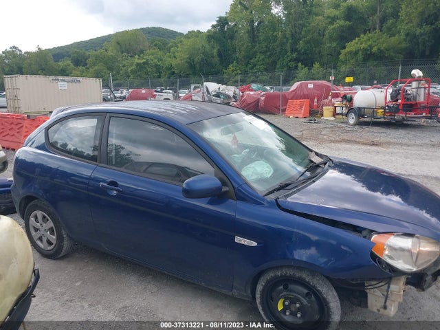 2011 HYUNDAI ACCENT GS VIN: KMHCM3AC5BU188758