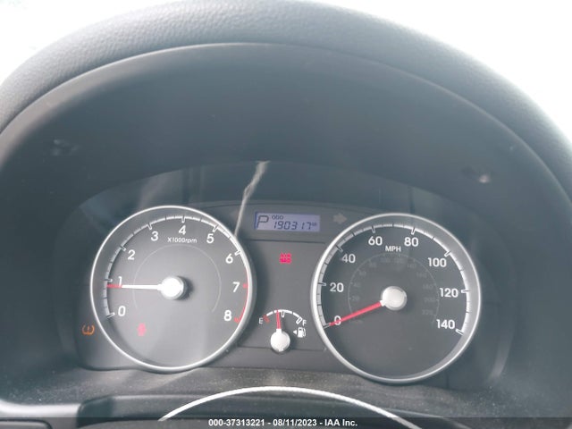 2011 HYUNDAI ACCENT GS VIN: KMHCM3AC5BU188758