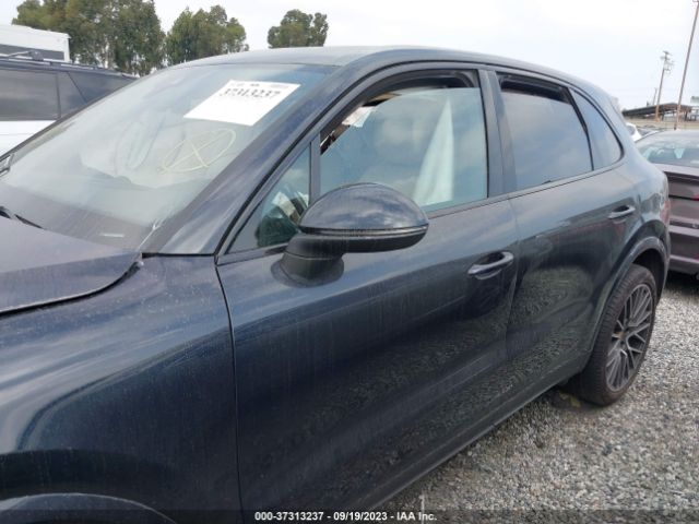 WP1AA2AY3KDA01235 Porsche Cayenne