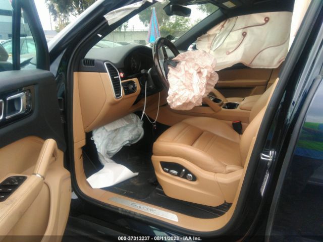 WP1AA2AY3KDA01235 Porsche Cayenne
