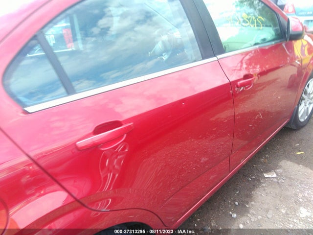 Chevrolet SONIC LT 2014 1G1JC5SH7E4239100 Image 13