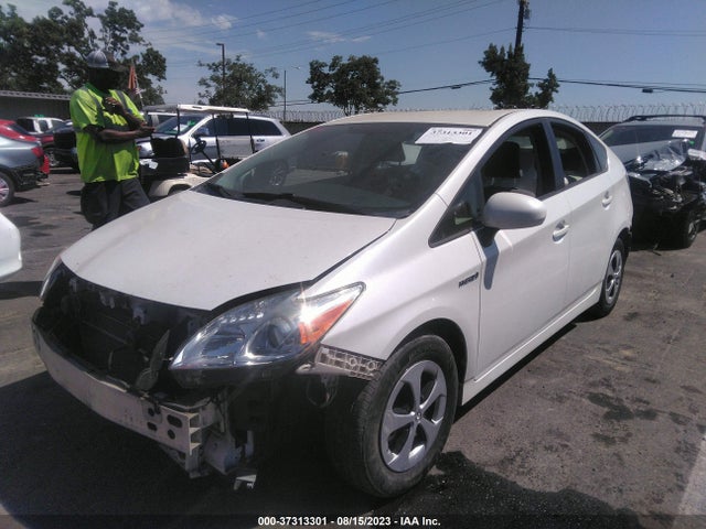 Toyota Prius Four/five/three/one/two 2014 JTDKN3DU9E0377751 Image 2