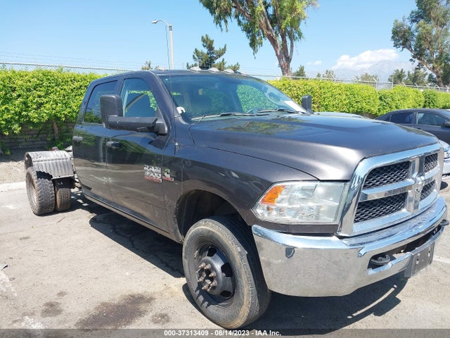 2018 Ram 3500 LCF, VIN: 3C63RRGL3JG305567