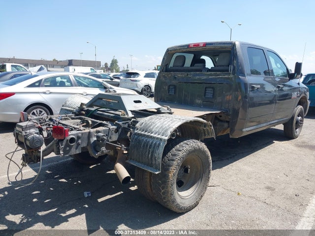 2018 Ram 3500 LCF, VIN: 3C63RRGL3JG305567