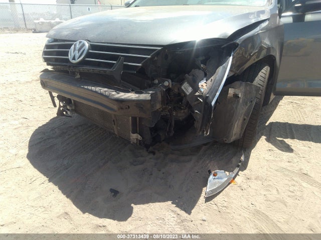 2015 VOLKSWAGEN JETTA SEDAN 1.8T SE W/CONNECTIVITY VIN: 3VWD07AJ1FM231249