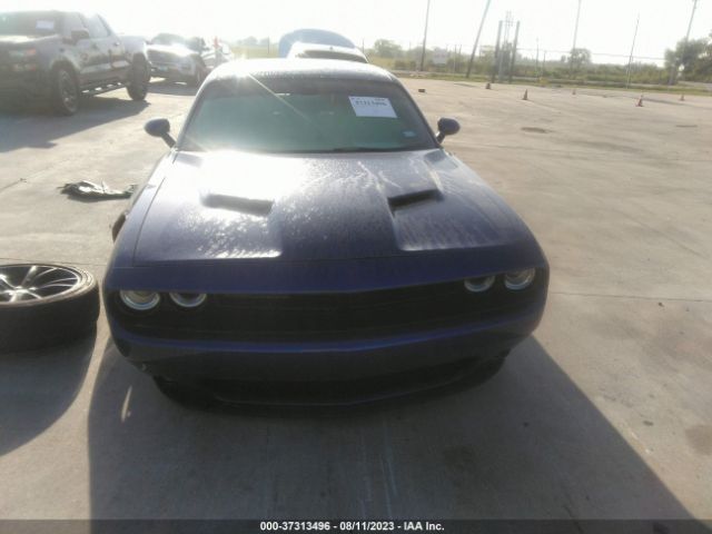 2C3CDZAG3JH251324 Dodge Challenger Sxt Plus
