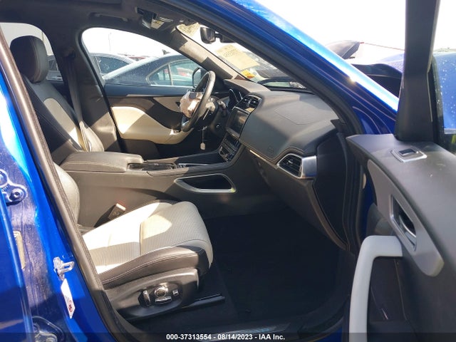 2019 JAGUAR F-PACE 25T R-SPORT VIN: SADCL2FXXKA611630