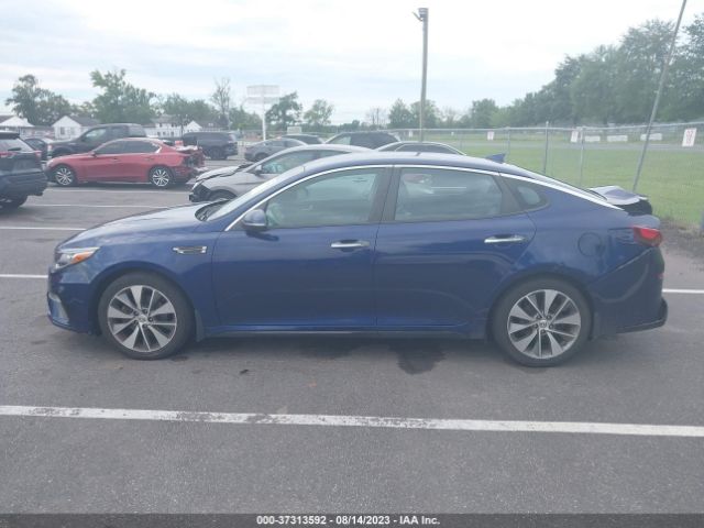 5XXGT4L36KG285646 KIA Optima S