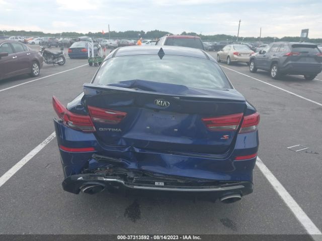 5XXGT4L36KG285646 KIA Optima S