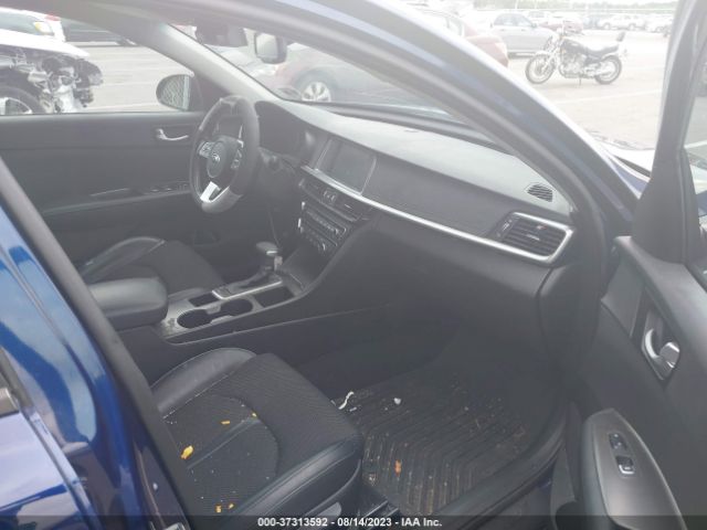 5XXGT4L36KG285646 KIA Optima S