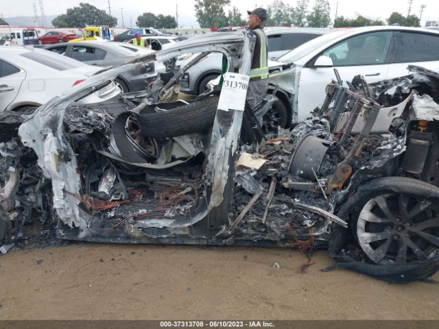 7SAXCAE58NF363075 Tesla MODEL X