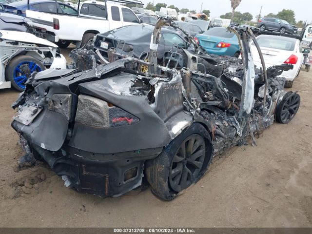 7SAXCAE58NF363075 Tesla MODEL X