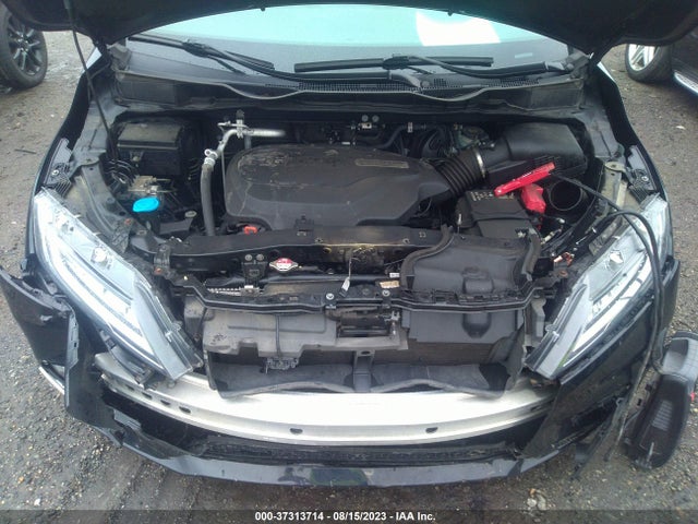 Honda Odyssey Touring 2018 5FNRL6H82JB012410 Image 10