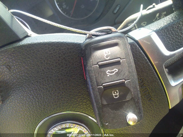 3VWD17AJ6EM382843 Volkswagen Jetta Sedan Se