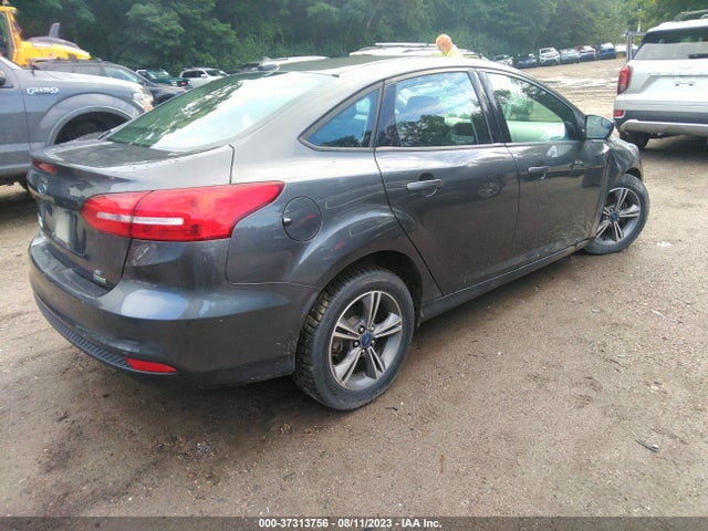 2018 FORD FOCUS SE VIN: 1FADP3FE8JL237648
