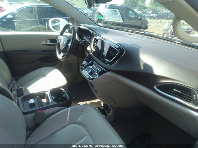 2C4RC1BG9HR833537 Chrysler Pacifica Touring-l
