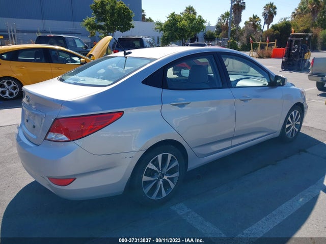 Hyundai Accent Value Edition 2017 KMHCT4AEXHU350774 Image 4