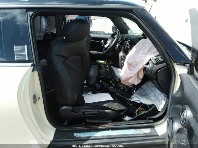 WMWXP5C51K2L31771 Mini Hardtop 2 Door Oxford Edition