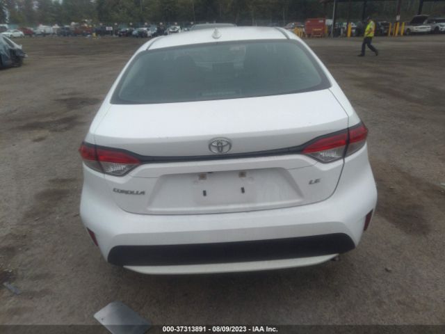 5YFEPMAE6MP211136 Toyota COROLLA LE