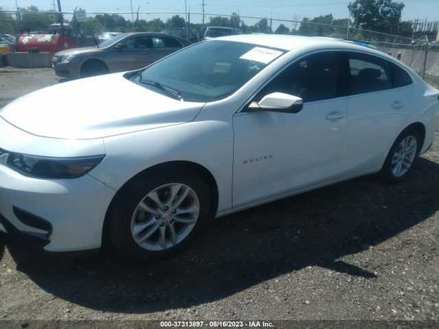 Chevrolet MALIBU LT 2018 1G1ZD5ST0JF243718 Image 2