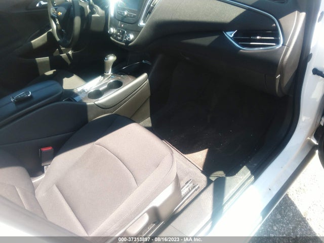 Chevrolet MALIBU LT 2018 1G1ZD5ST0JF243718 Image 5