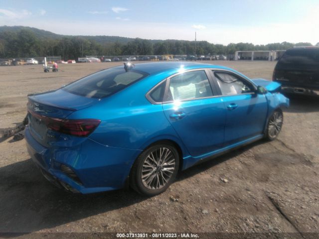 3KPF54AD4PE535726 KIA Forte Gt-line