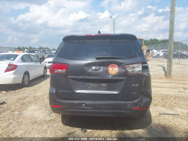 KNDMB5C17H6238711 KIA SEDONA LX