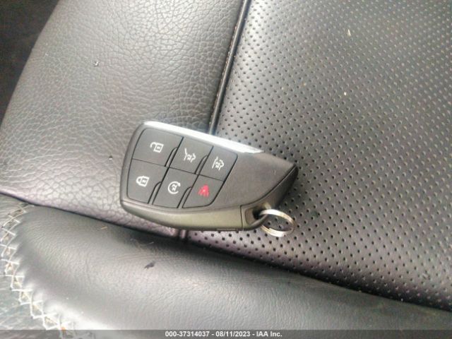 1GKS2JKL1MR470902 GMC YUKON XL DENALI