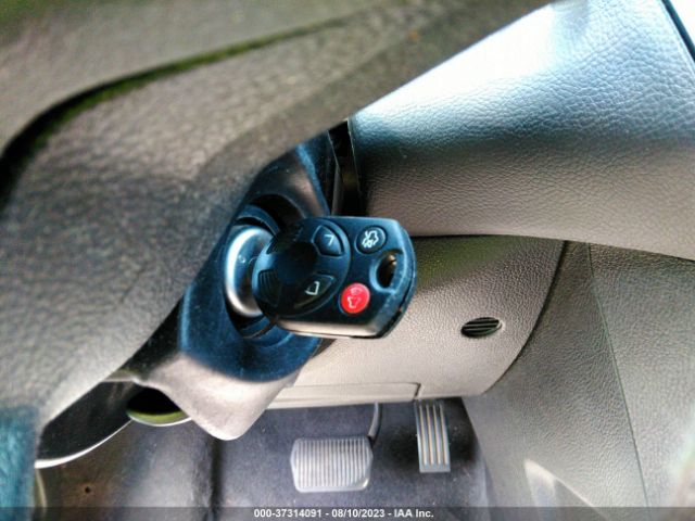 1FADP3F27EL223056 Ford FOCUS SE