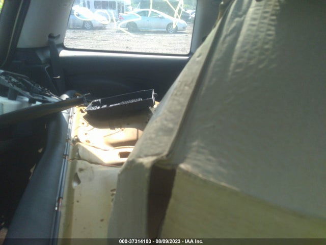 2009 MINI COOPER S WMWMF73599TW86127 Photo 7