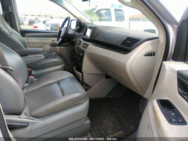 2010 VOLKSWAGEN ROUTAN SE VIN: 2V4RW3D19AR296479