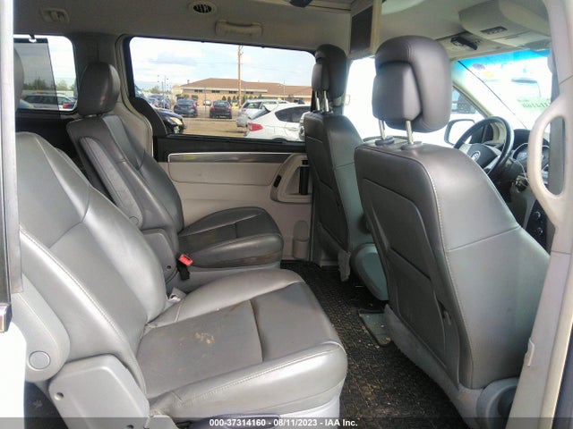 2010 VOLKSWAGEN ROUTAN SE VIN: 2V4RW3D19AR296479