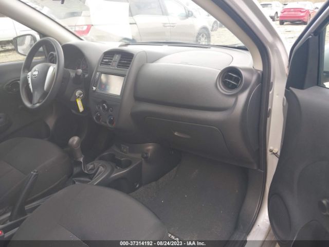 3N1CN7AP7KL810723 Nissan Versa Sedan S